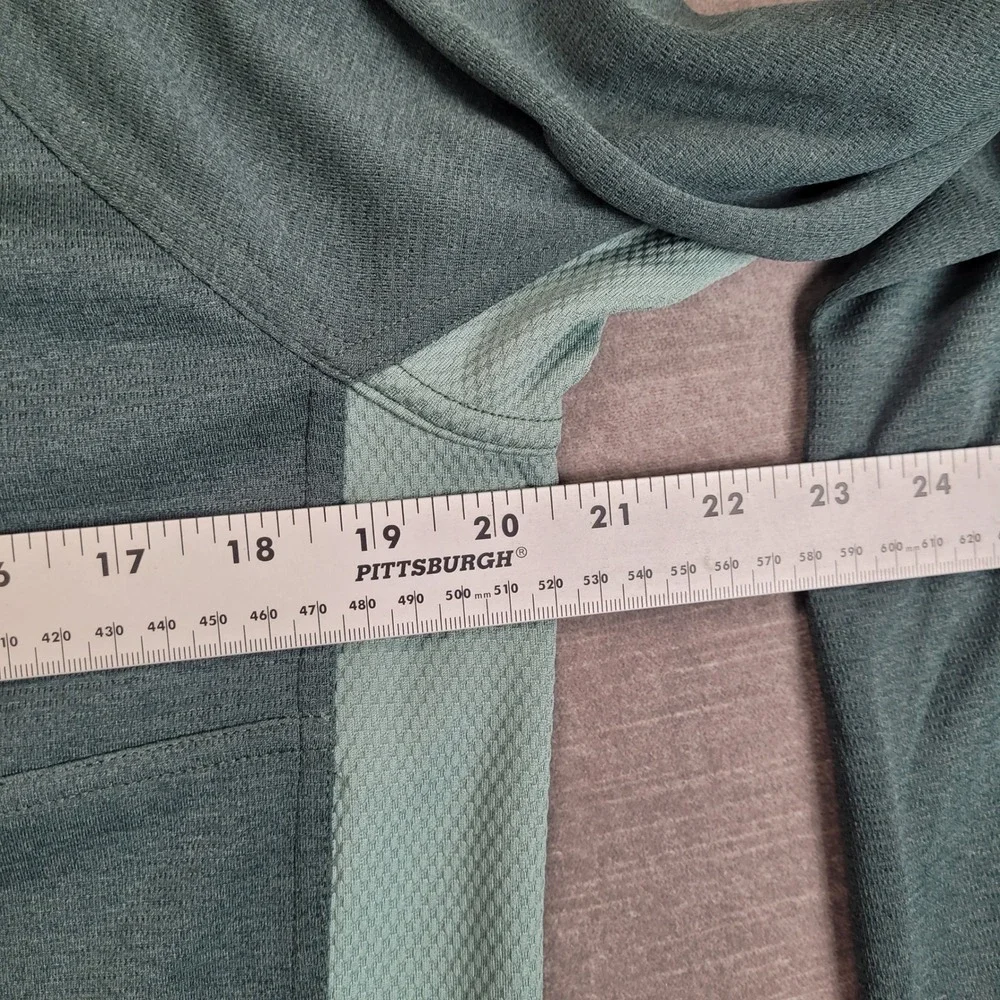 The‎ North Face Mens FlashDry 1/4 Zip Pullover Jacket Green Medium